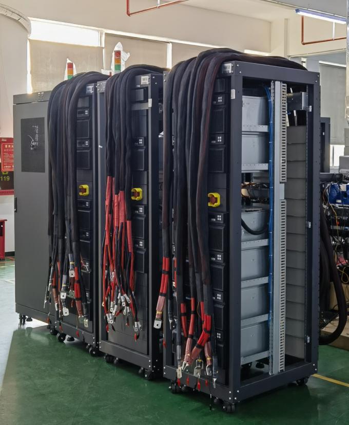 Systemen voor het testen van de veiligheid en de prestaties van de batterijmodules / Testmachine voor het testen van de veiligheid van de batterijmodules voor nieuwe energie 6