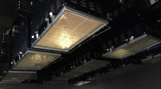 Hot Spot Endurance Testing Chamber / BBA Steady Sun Simulator Natuurlijk Licht Fotovoltaïsch Module PV Verouderingstester Machine Apparatuur